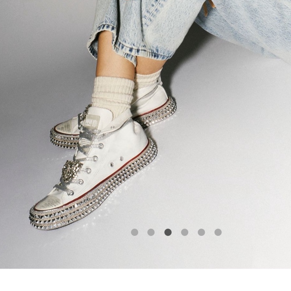 Nan-ku studded Hi-Top sneaker